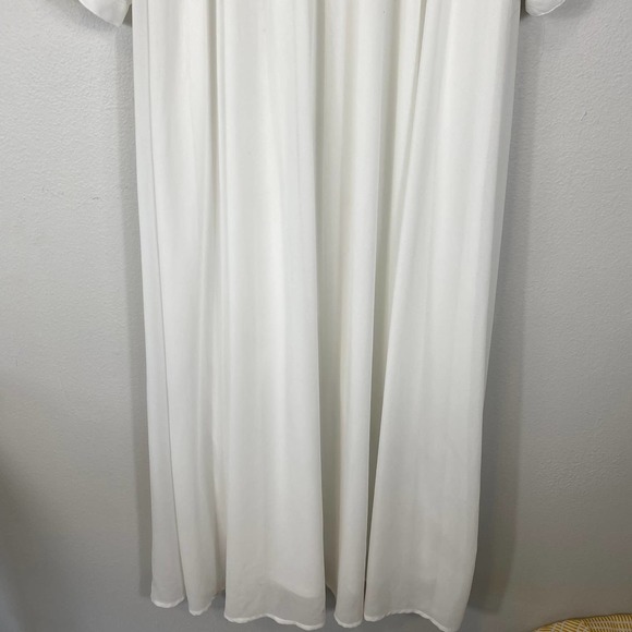 Lulu's Wondrous Water Lilies White Maxi Dress Size Large - Picture 12 of 14